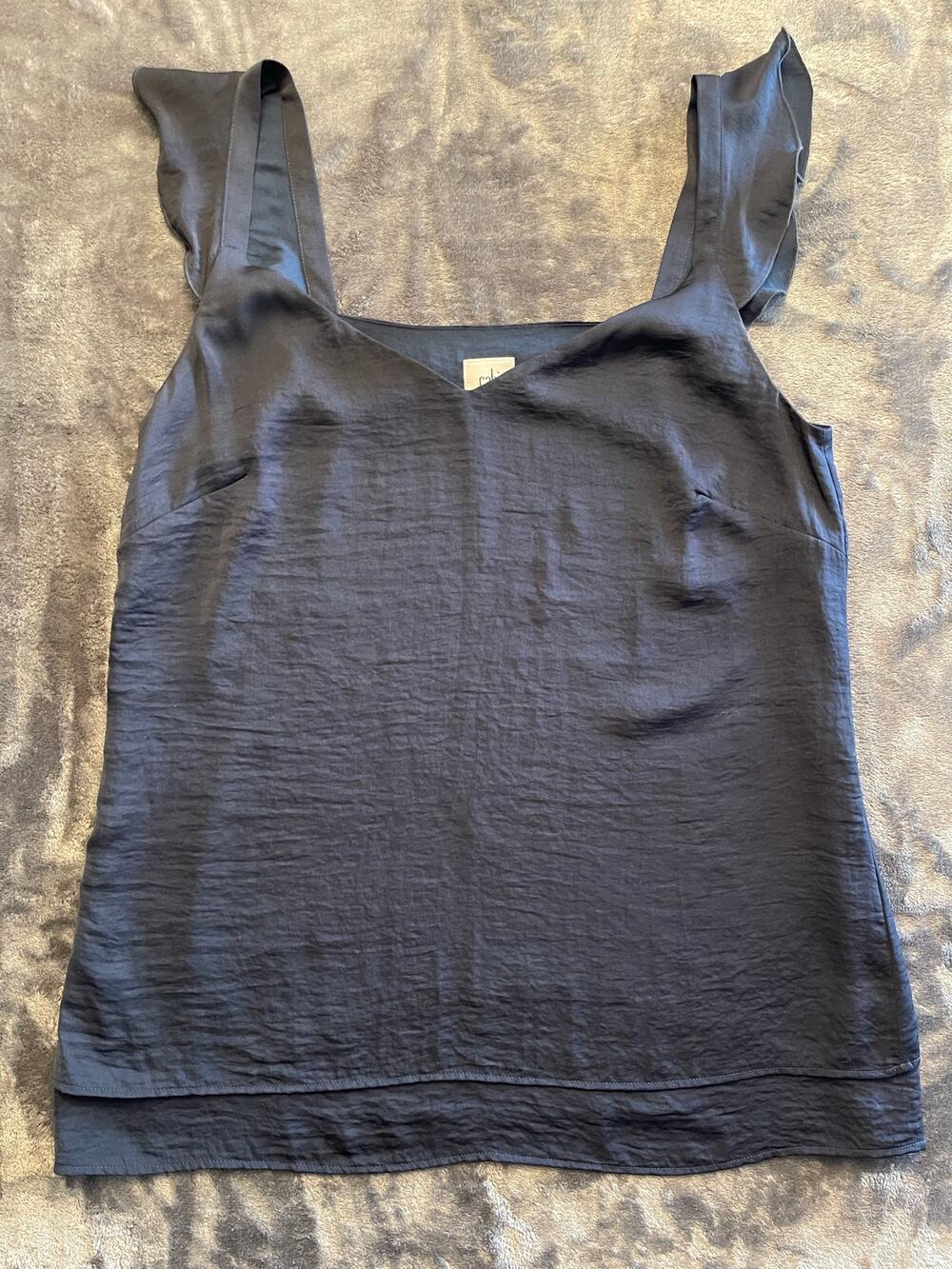 cabi Handy Cami Navy Blue Ruffle Strap V-Neck Tank Top 5728 size Medium